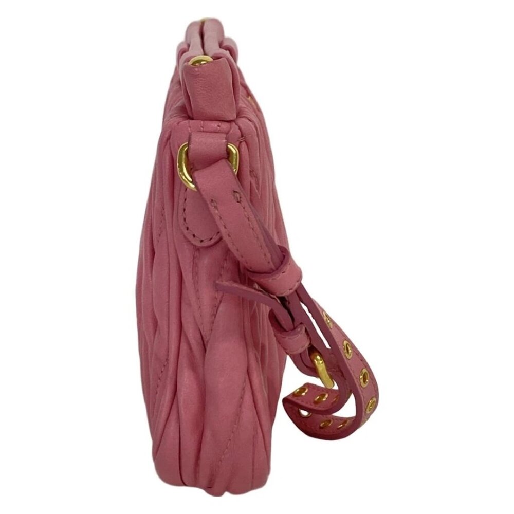 miumiu Matelasse Pink Leather Clutch Bag 422-052625 - Picture 4 of 14